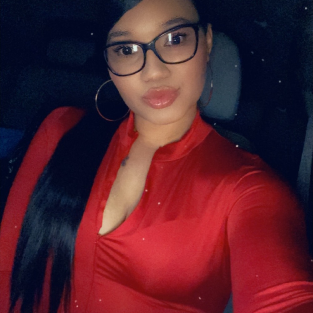 Meet your Posher, Nichole